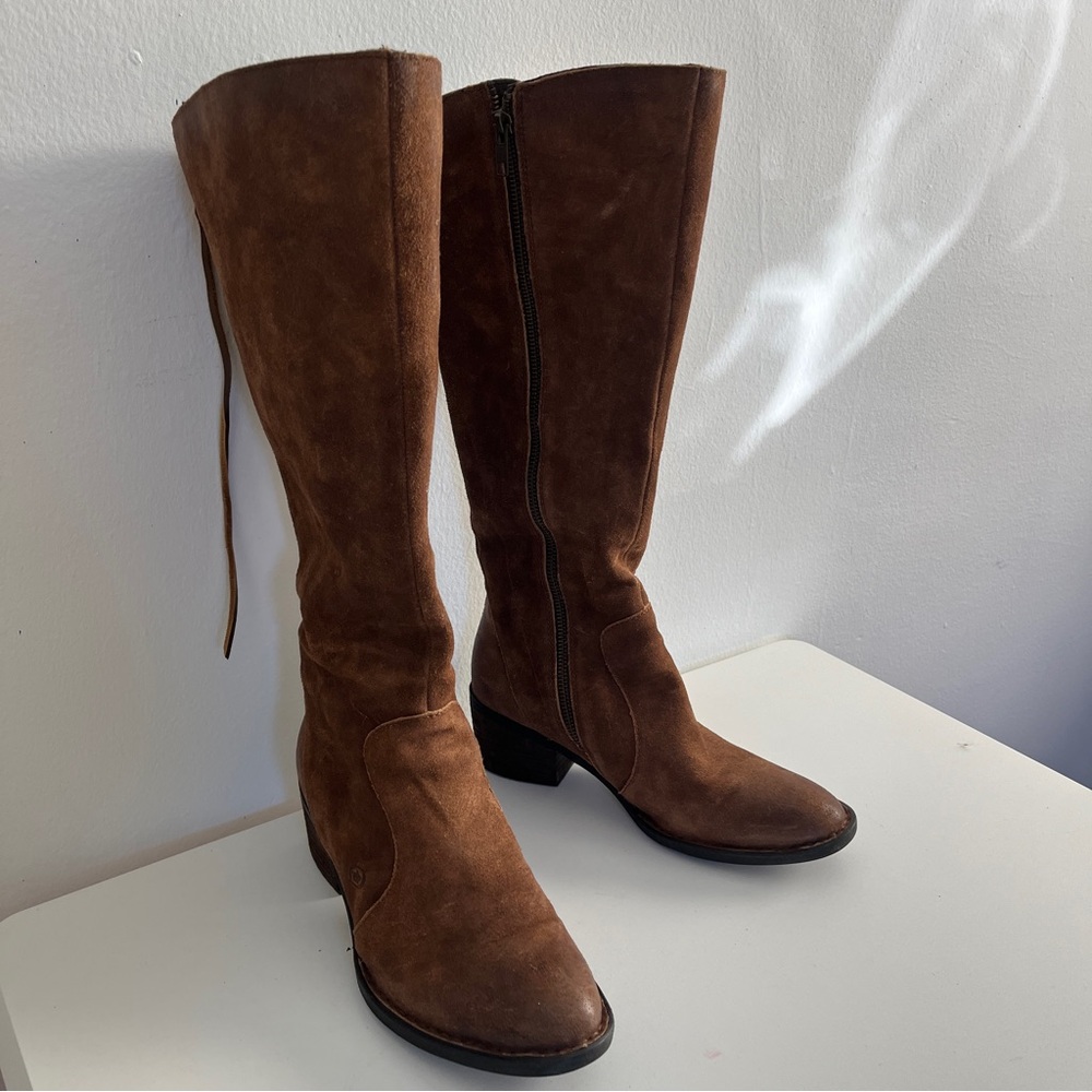 Born Women's Felicia Boot Brown Suede Size 8